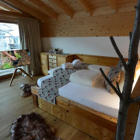 Einzigartiges Alpenloft In Fur 8 Gaste Mit Whirlpool *