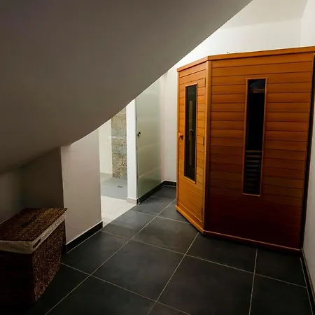 Einzigartiges Alpenloft In Fur 8 Gaste Mit Whirlpool
